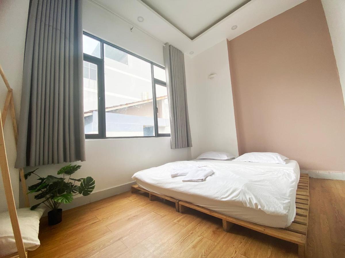 J&K Hotel Ho Chi Minh City Exterior photo