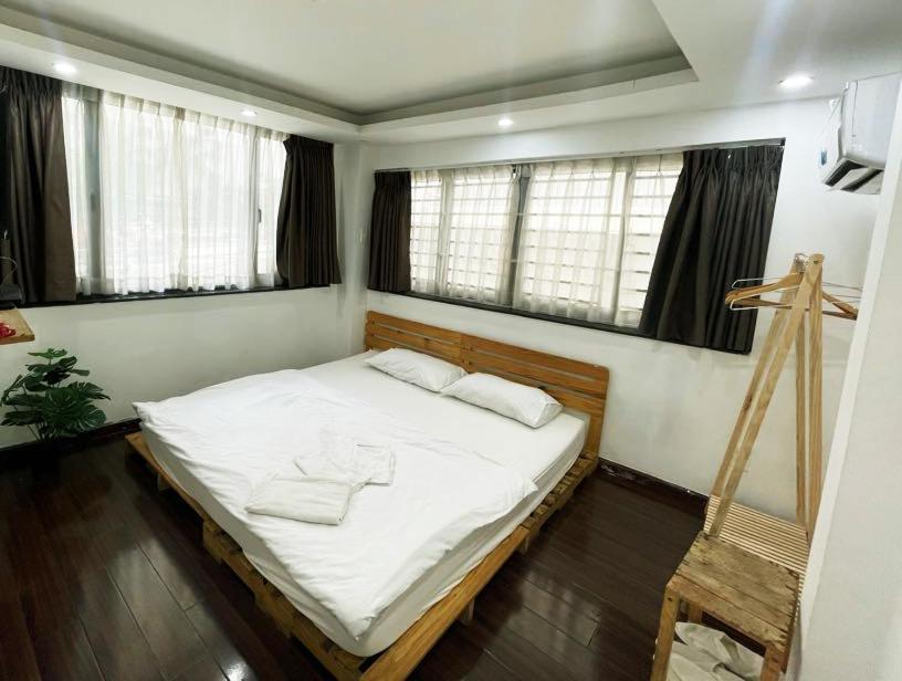 J&K Hotel Ho Chi Minh City Exterior photo
