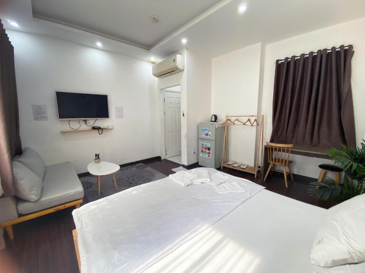 J&K Hotel Ho Chi Minh City Exterior photo