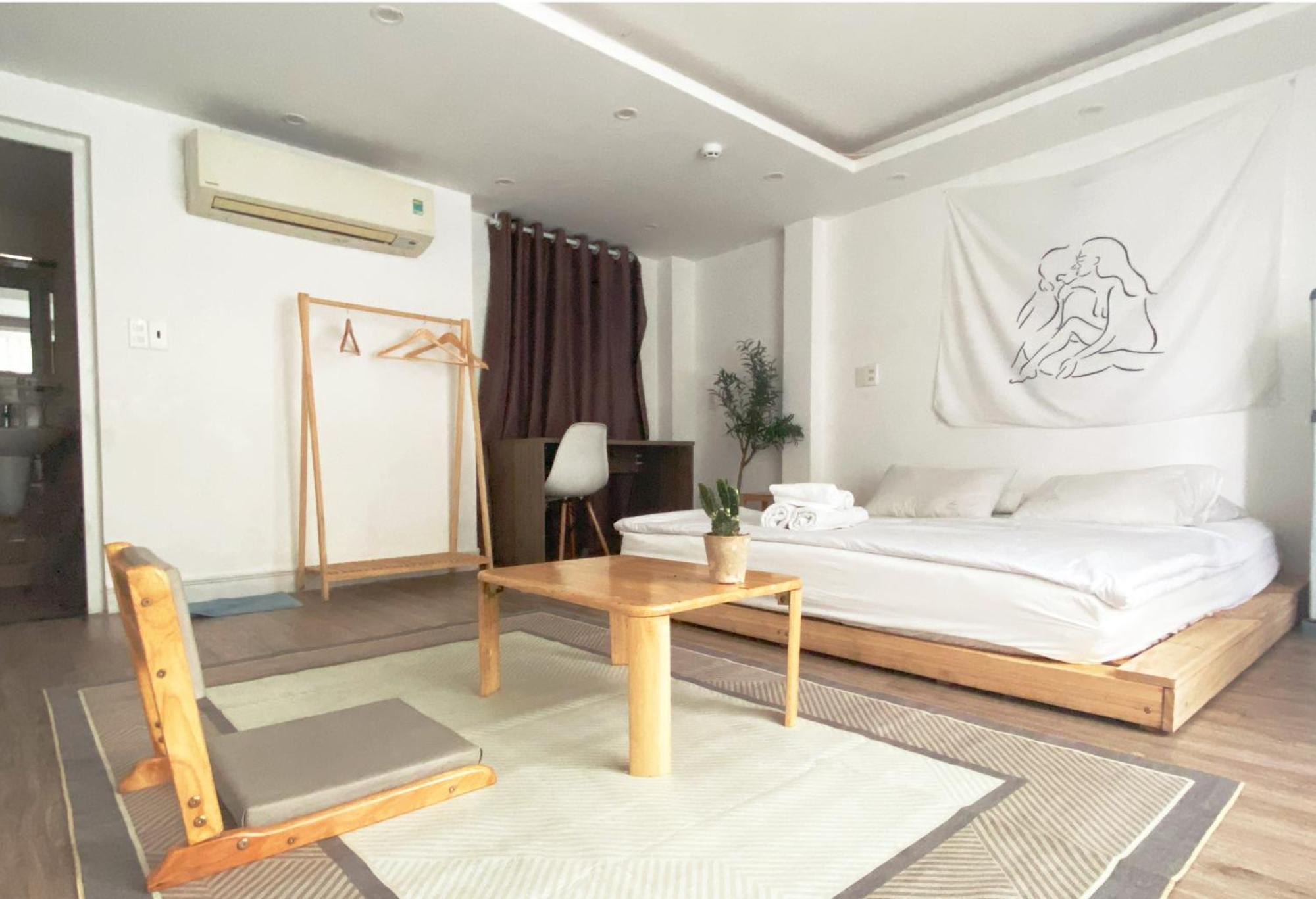 J&K Hotel Ho Chi Minh City Exterior photo