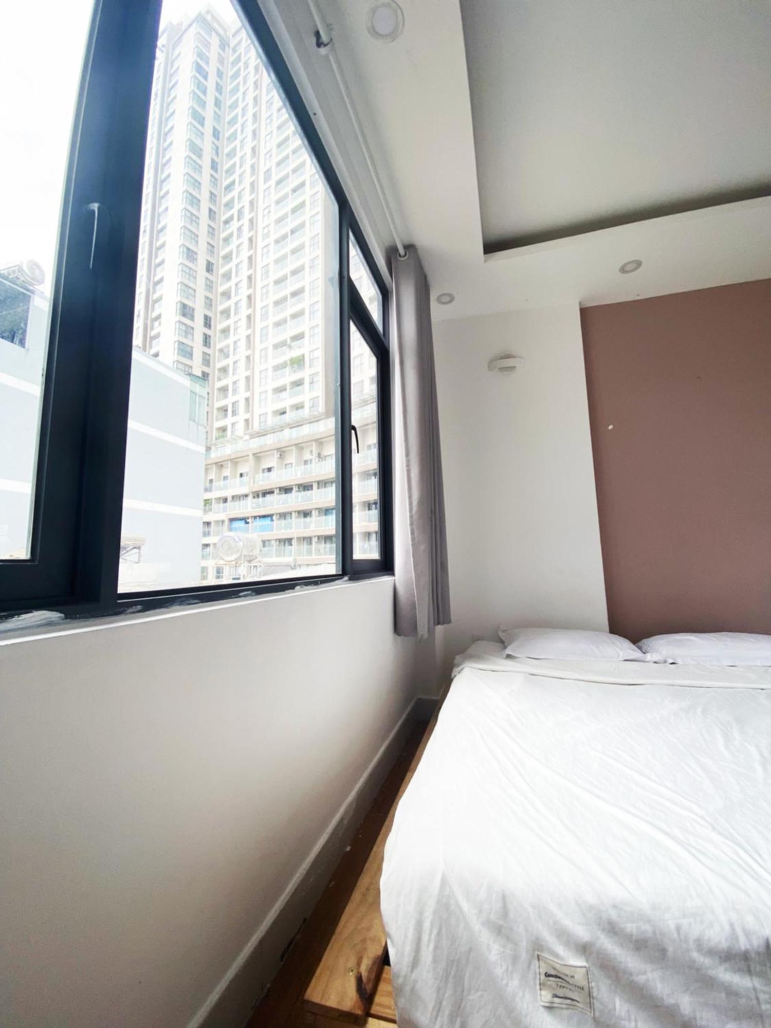 J&K Hotel Ho Chi Minh City Exterior photo